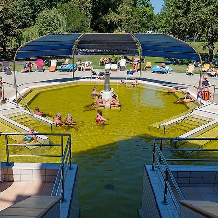 Aquaticum Debrecen Termal & Wellness Hotel Bagian luar foto